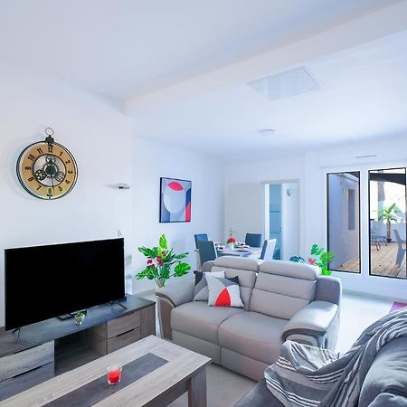 Superbe Appartement A 2 Pas Des Halles, Climatise, Terrasse, Garage Narbonne Luaran gambar