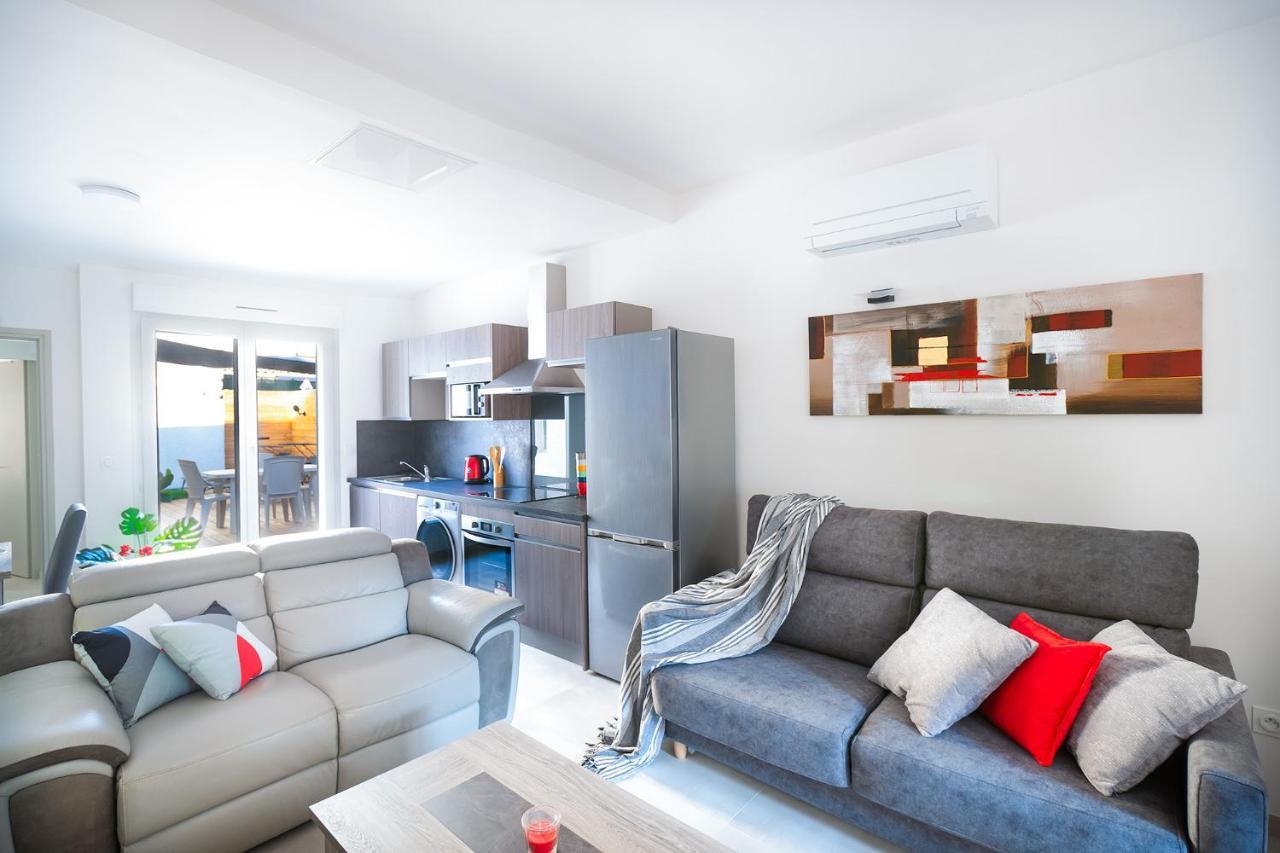Superbe Appartement A 2 Pas Des Halles, Climatise, Terrasse, Garage Narbonne Luaran gambar
